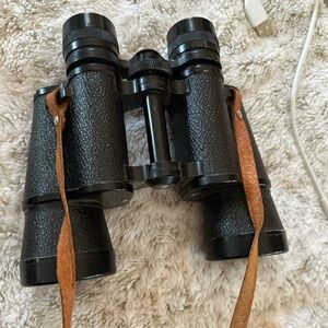 Vintage Binocular Case with Benmar Fully Coated Binoculars